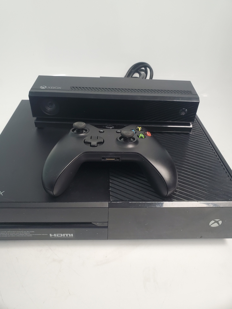 Microsoft Xbox One w/ Kinect