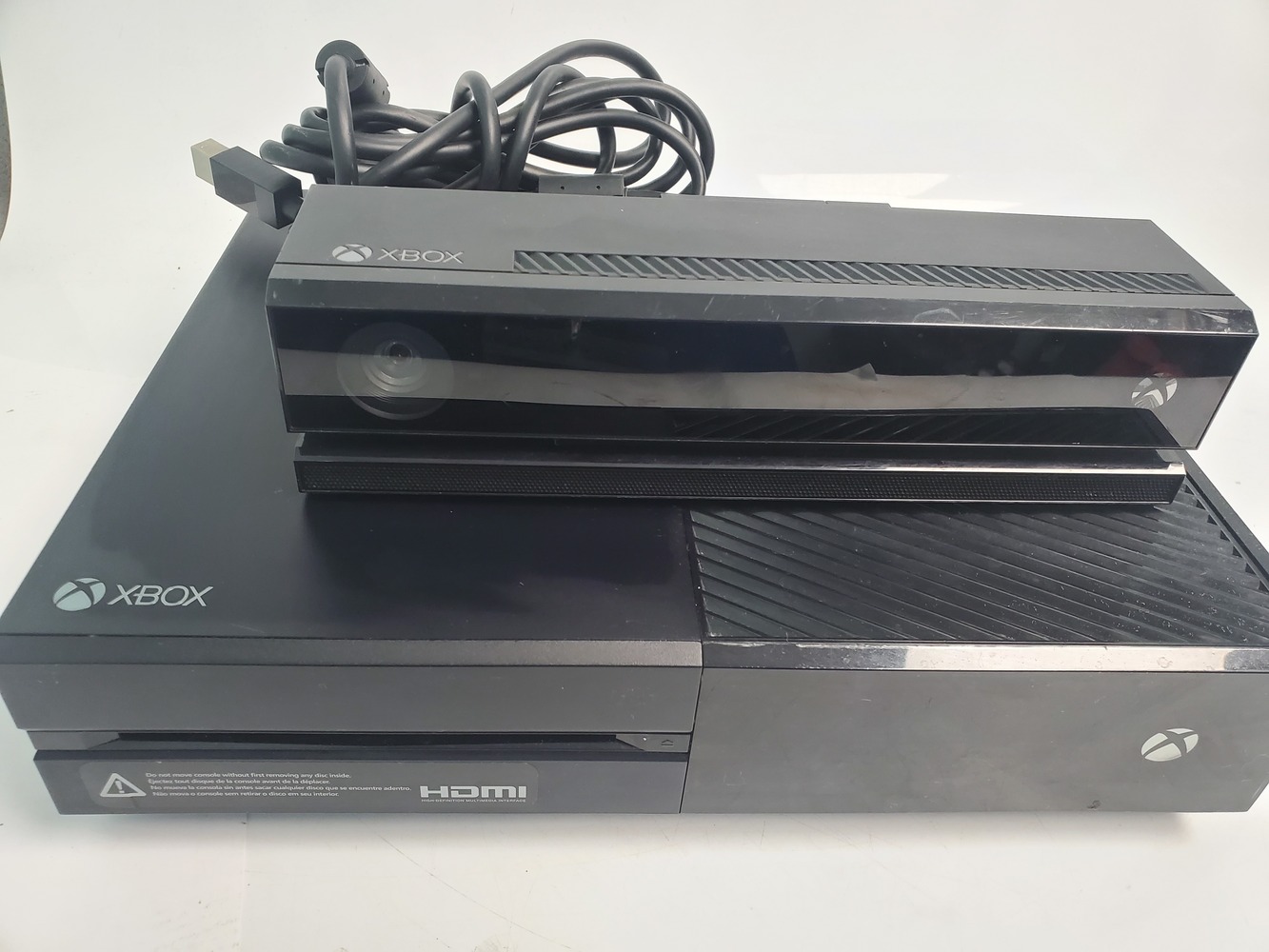Microsoft Xbox One w/ Kinect