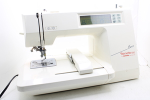 Bernina Bernette Deco 500 Embroidery Machine W/ Cover & Tested