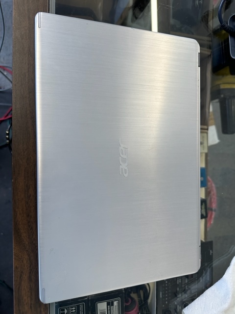 Acer Aspire 5 1080P Laptop computer