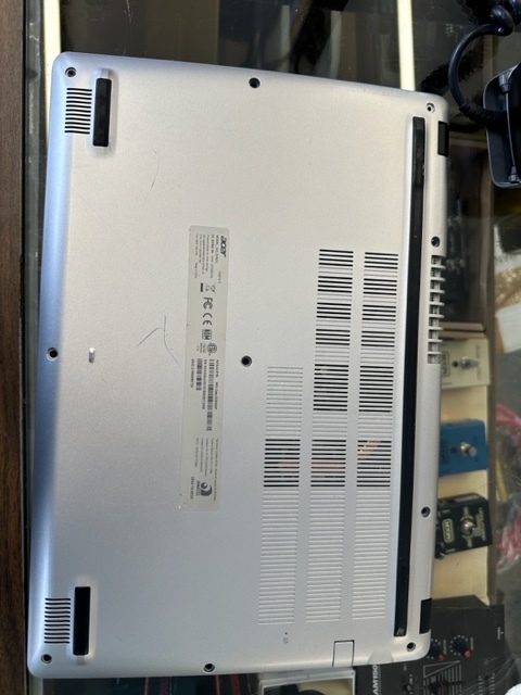 Acer Aspire 5 1080P Laptop computer