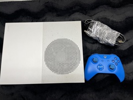 MICROSOFT Xbox One S 500gb With Blue Controller Power Cable and HDMI 