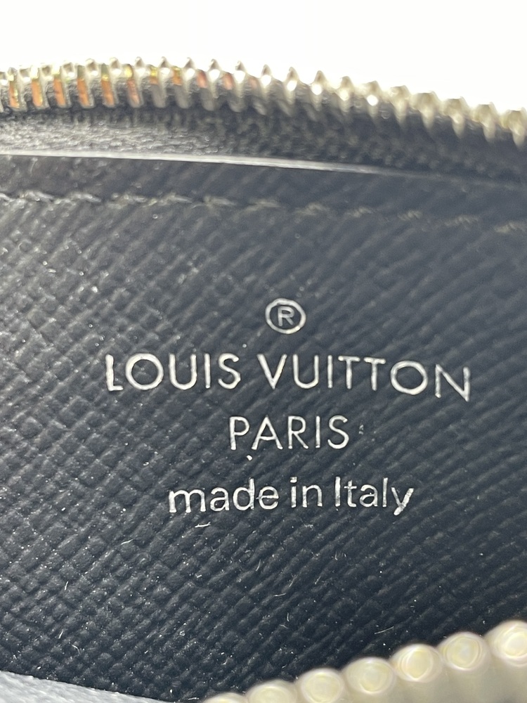 2019 Louis Vuitton Coin Card Holder Wallet Italy TAIGARAMA Black Monogram