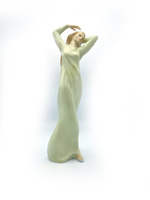 Royal Doulton Reflections Figurine Allure HN 3080