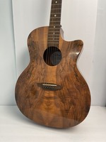 Luna Guitar 