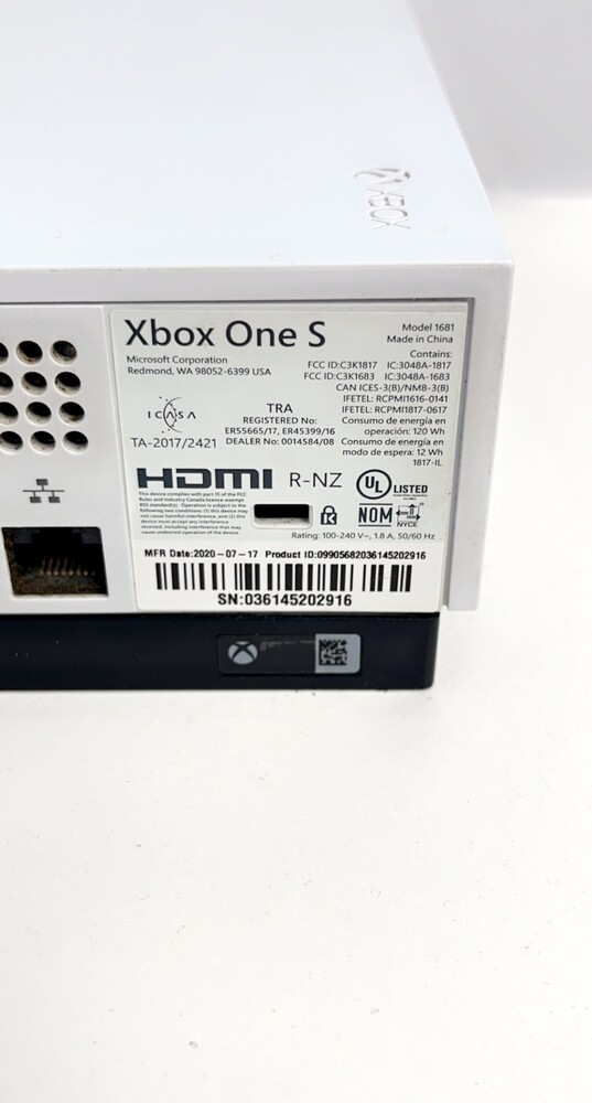 Microsoft Xbox ONE S