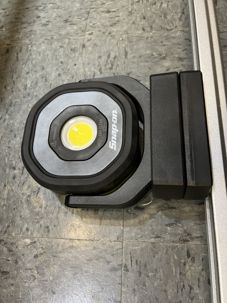 Snap on Underhood Light ECUHD218 Sterling & Knight Jewelry & Pawn