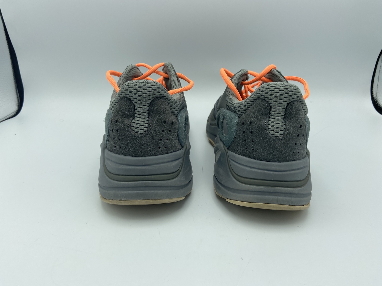 Adidas Yeezy Boost 700 Inertia Size 11.5