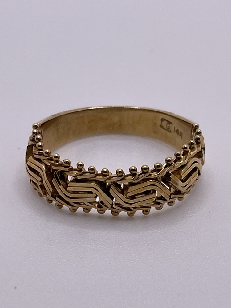 14kt Yellow Gold Chain Ring