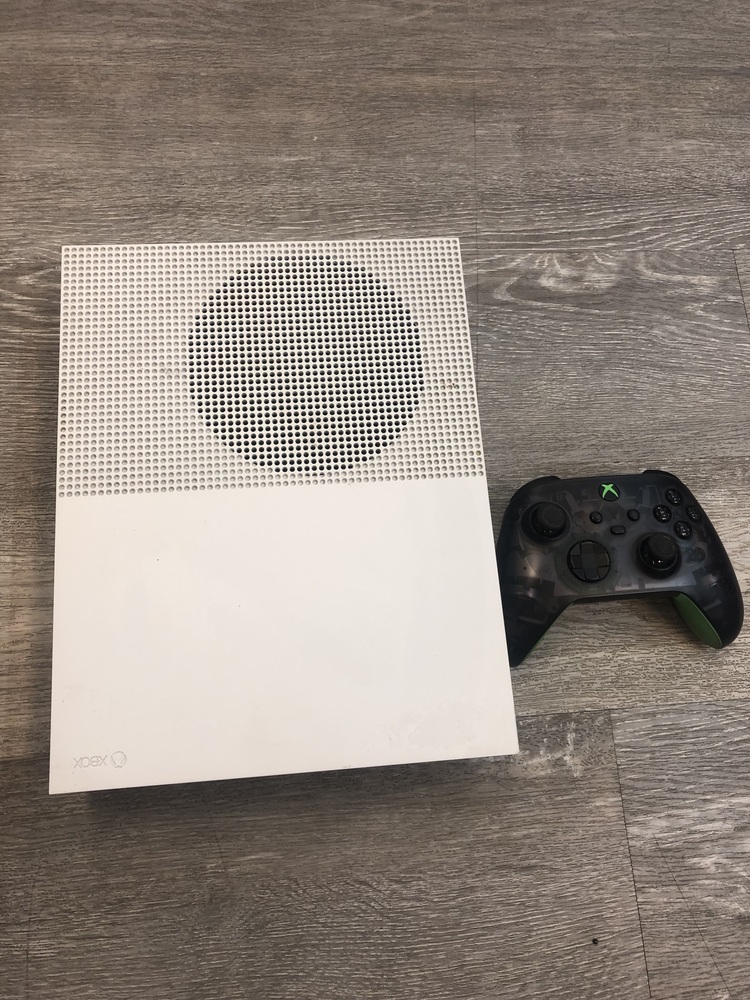 Microsoft XBOX ONE S 500GB White Very Good - decluttr Store
