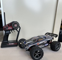 Traxxas ERevo VXL Race car w/Traxxas TQ Transmitter and Reciever 