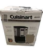 CUISINART 12 cup PROGRAMMABLE  coffee maker / DCC-3000P1/ OPEN BOX 