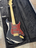 Fender Stratocaster American Contour body