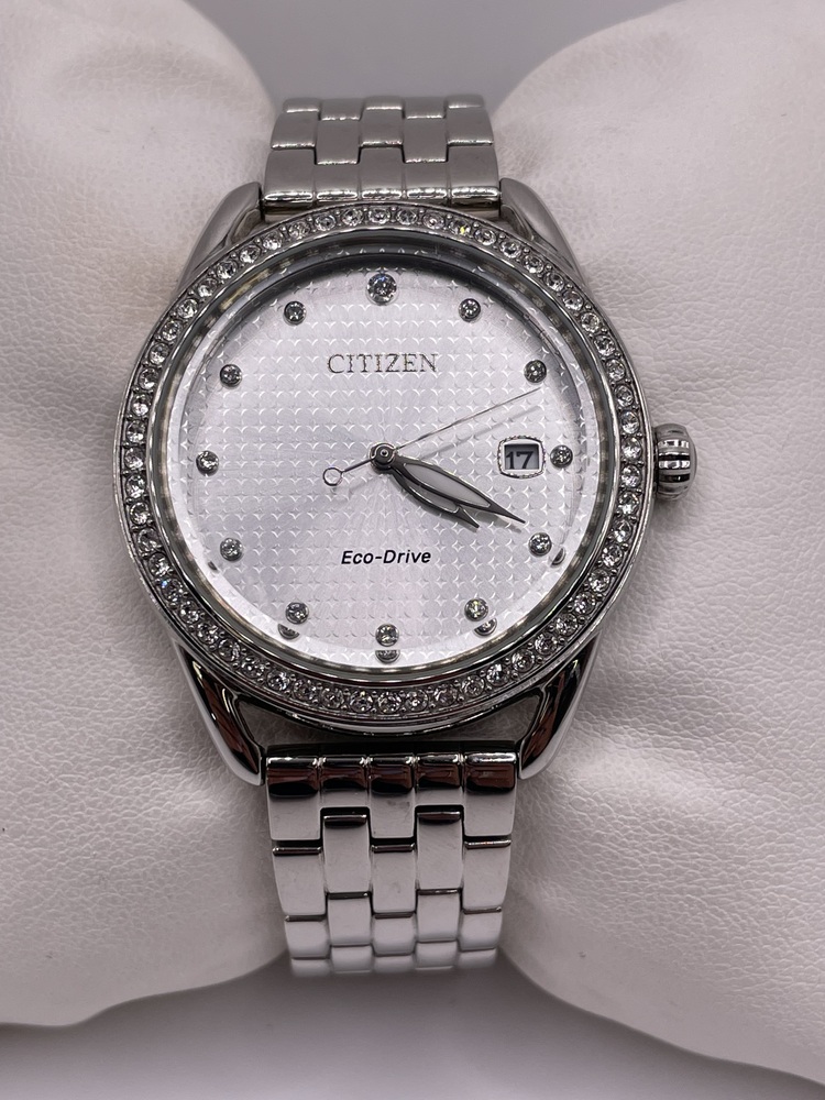 Citizen Eco Drive Women s LTR Crystal Accents Silver Tone 37mm