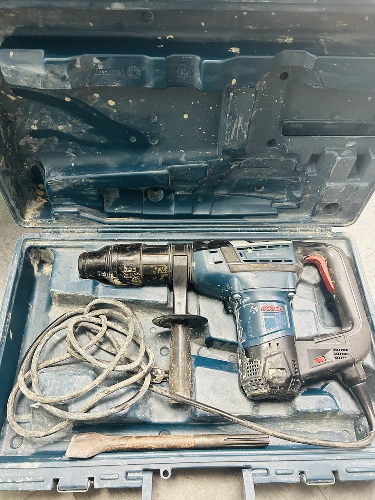 Bosch hammer drill discount rh540m