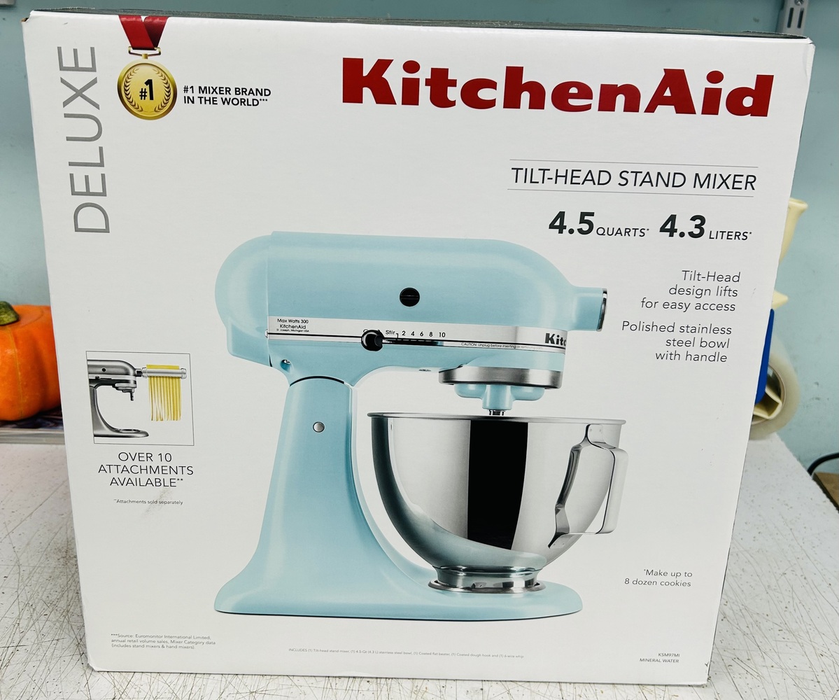 Deluxe 4.5 Quart Tilt-Head Stand Mixer Mineral Water Blue KSM97MI