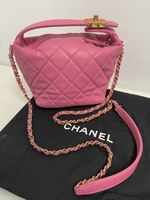 Chanel Lambskin Quilted Small Perfect Meeting Hobo Pink