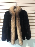 Stunning Woman's Vintage Mink Fur by Talidis - Pre-Owned 
