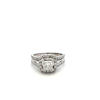  14kt White Gold 1.00ct tw Diamond Halo Engagement Ring