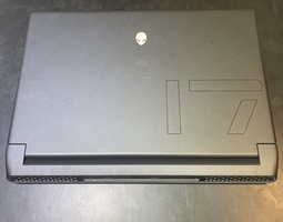 Alienware m17 R5 Gaming Laptop P50E002