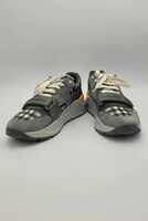 Burberry Ramsey Gray Check Sneakers Mens 42 size 10 US