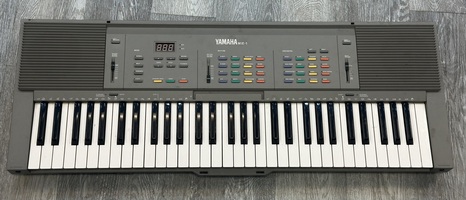 Yamaha Portatone Electronic Keyboard MIE-1