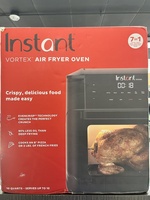 Instant Vortex 10QT Air Fryer Oven with 7-in-1 Cooking Functions, Accessories
