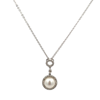 14kt White Gold .20ct tw Diamond & Pearl Pendant With Chain 
