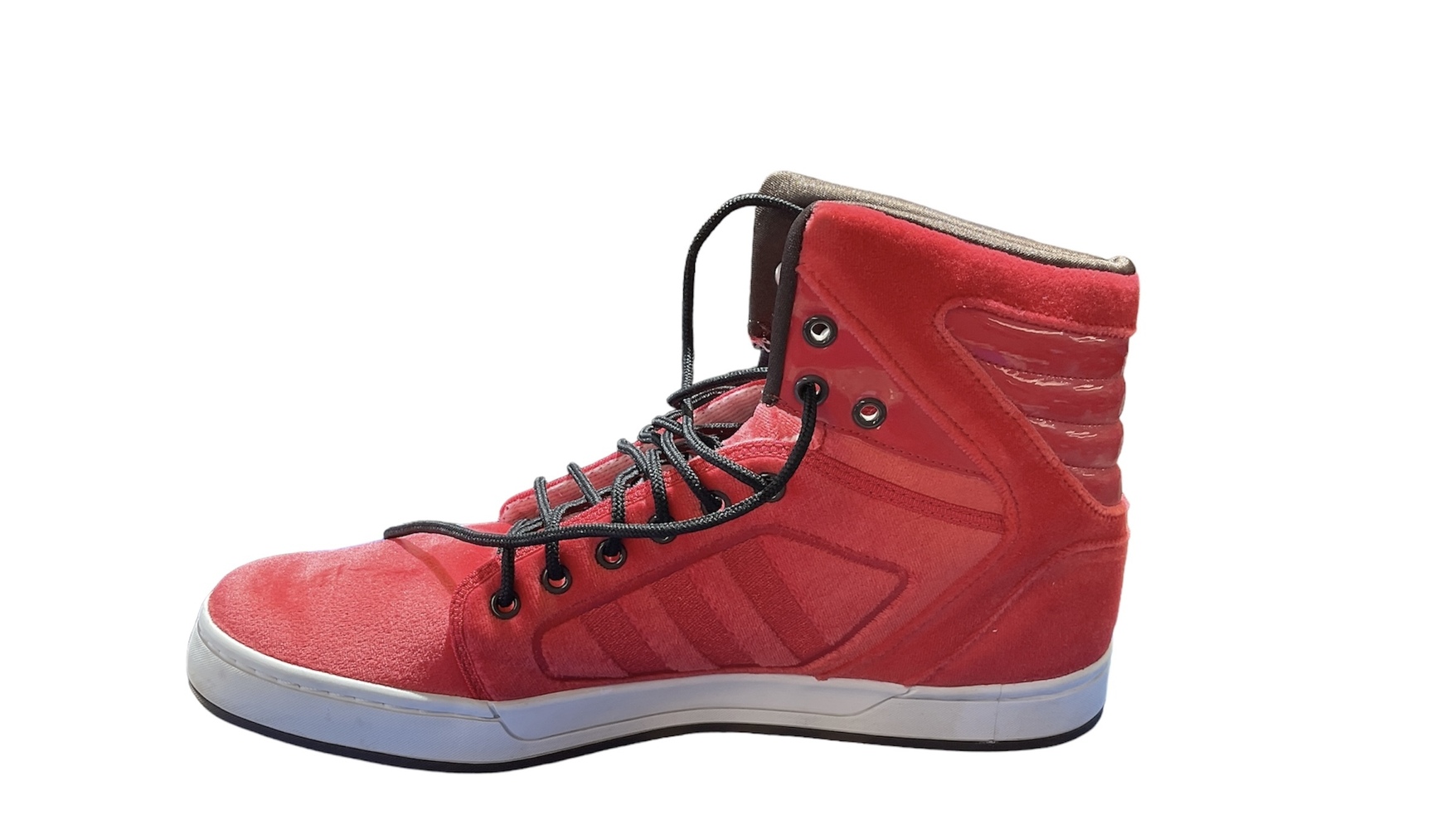 Red velvet adidas hotsell