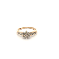 10kt Yellow Gold .50ct tw Diamond Ring