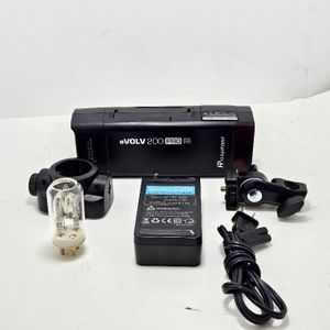 Flashpoint eVOLV 200 Pro TTL Pocket Flash Kit w/ Case