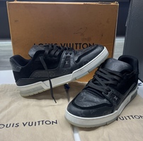 Louis Vuitton Trainer Low Black Monogram