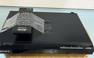 Sony DVP-SR510H Black DVD Player w/ Remote