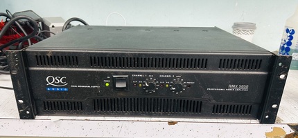 QSC RMX5050 2-Channel Professional Power Amplifier