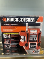 Black And Decker Storm Station SS 925. Radio/Light/Power Center