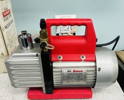 Robinair 15500 VacuMaster 5 CFM Economy Vacuum Pump Tested And Working