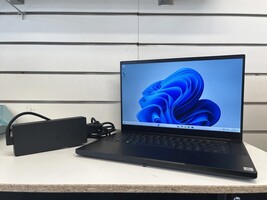 Razer Blade 15 Gaming Laptop i7, 1 TB SSD, 64gb RAM, RTX 2060 GPU