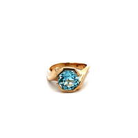 14kt Yellow Gold Blue Stone Ring