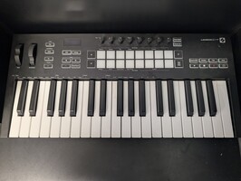 Novation Launchkey 37