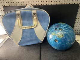 Galaxe Bowing Ball 12lb With Bag 