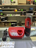 Milwaukee LED Work Light W/ Battery & Charger (49-24-0146)