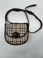 Burberry Vintage Nova Checked Crossbody Shoulder Flap Bag