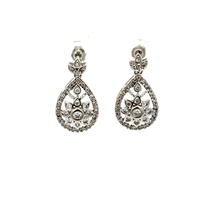 14kt White Gold .30ct tw Diamond Flower Earrings 