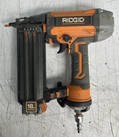 Ridgid R213BNF3 Pneumatic 18-Gauge 2-1/8" Brad Nailer 