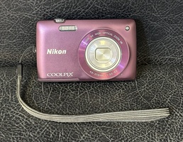 Nikon COOLPIX S4300 Digital Camera Touch Screen Plum Purple