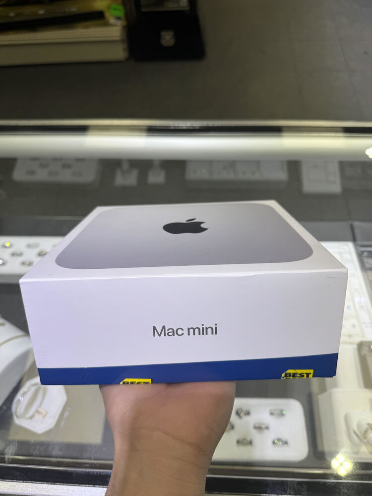 MacMini 2018年モデル 飢え Apple: 目立ったキズ、汚れなし