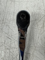 1/2" Drive Axis 90-Tooth Locking Flex-Head Metal-Handle Ratchet - 26"