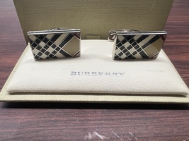 Burberry Check Cuff Links Authentic 