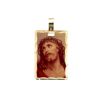 14kt Yellow Gold Jesus Pendant 