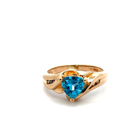 14kt Yellow Gold Diamond & Blue Topaz Ring